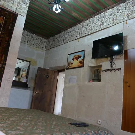 Hotel Caravanserai Cave