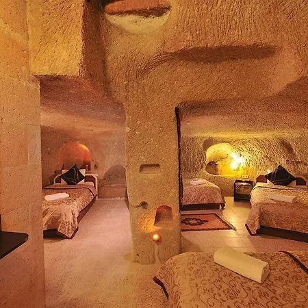 Caravanserai Cave 3* Göreme