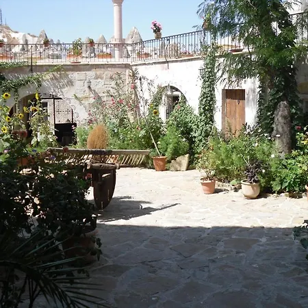 Hotel Caravanserai Cave 3*