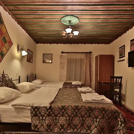 Hotel Caravanserai Cave 3*