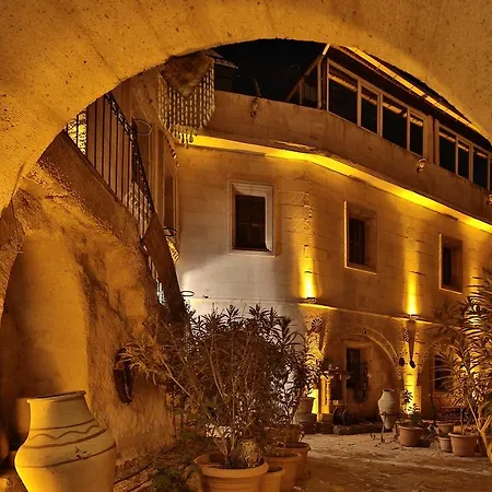 Hotel Caravanserai Cave