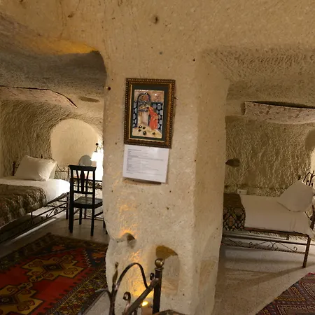 Caravanserai Cave Hotel Göreme